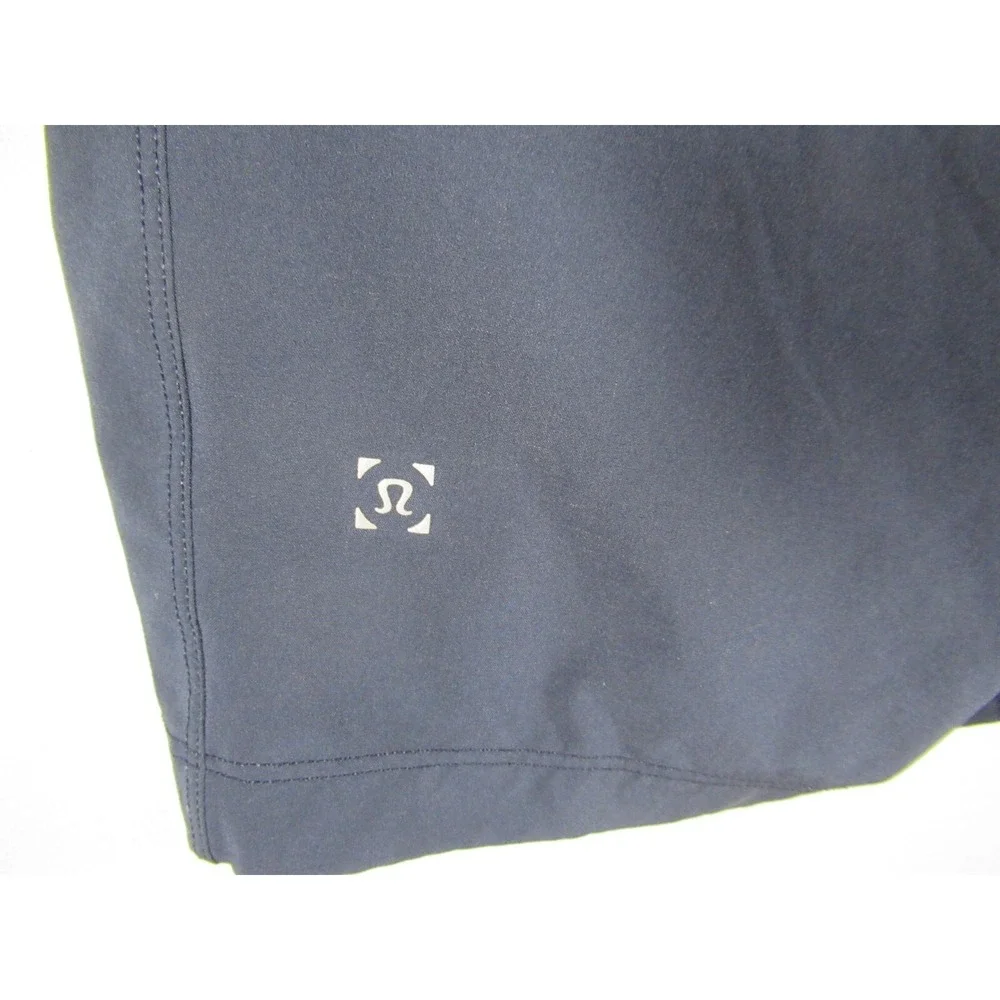 Lululemon T.H.E. Linerless Shorts Men Medium 9